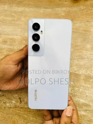 Realme 128 GB Silver