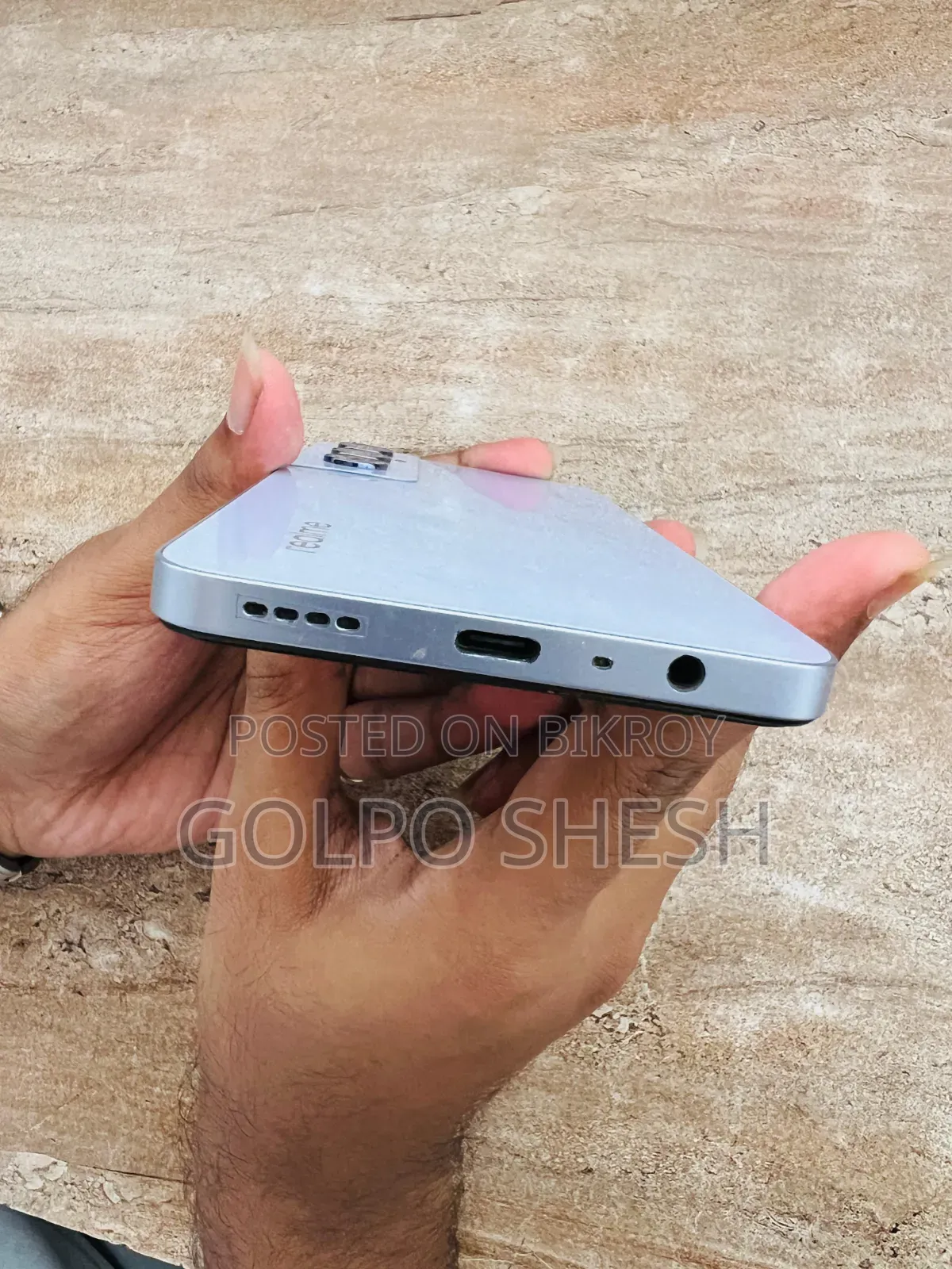 Realme 128 GB Silver