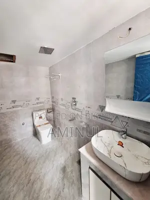 3-bedroom Apartment in Hb Swapnoneer, Basundhara for Rent