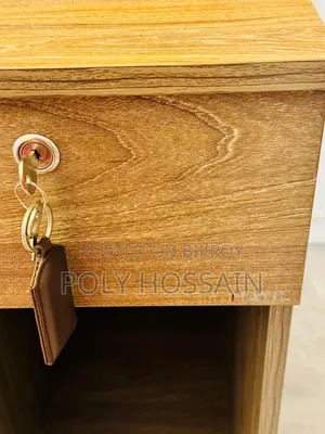 Hatil Reading Table