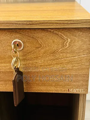 Hatil Reading Table