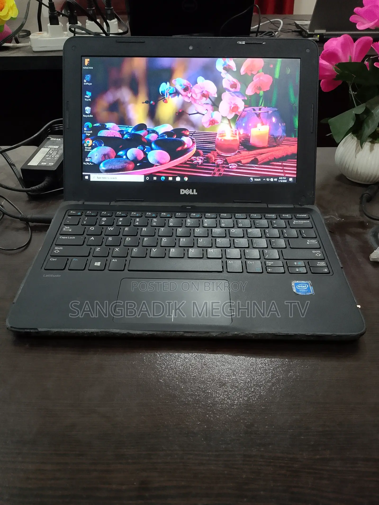Laptop Dell 3GB Intel SSD 256GB