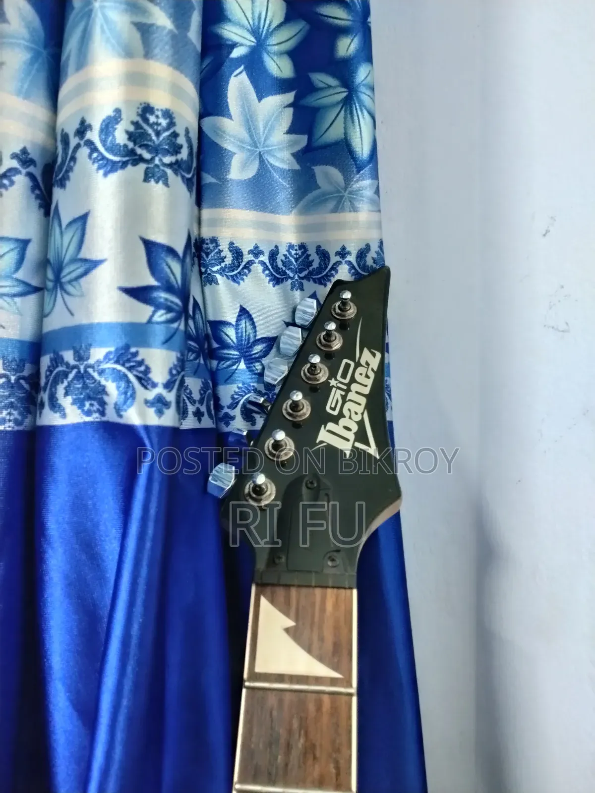 জরুরি বিক্রি