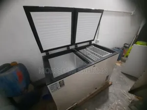 Walton 300 Liter Deep Freezer