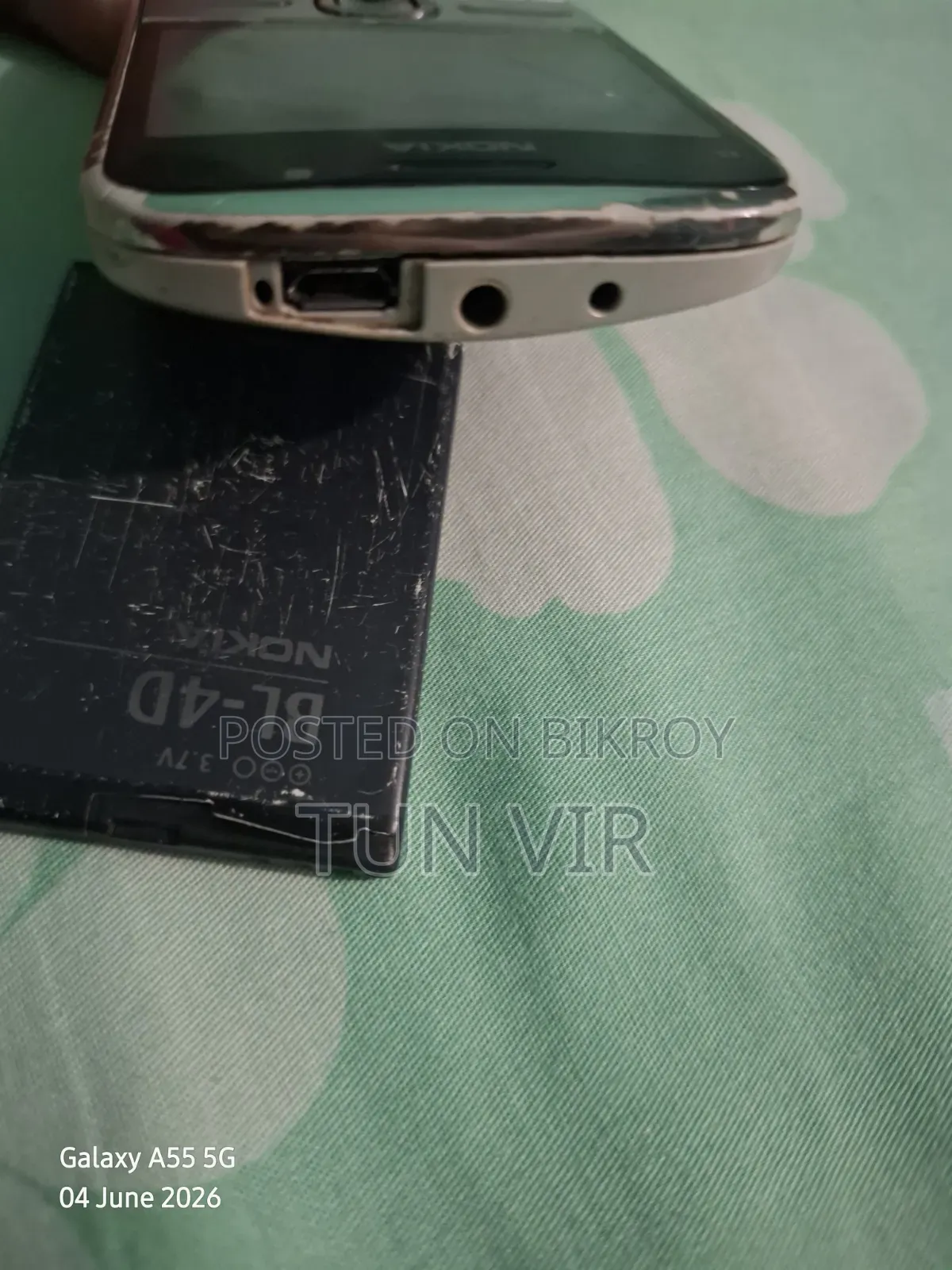Nokia E5 Silver