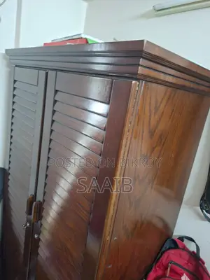 Louvered Wardrobe / Almari (Excellent Condition)