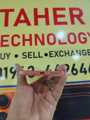 আইকিউওও ২৫৬ জিবি