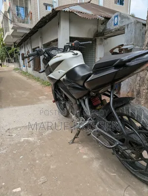 Bajaj Pulsar NS 160 2019 White