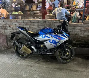 Suzuki Gixxer SF FI 2023 Blue