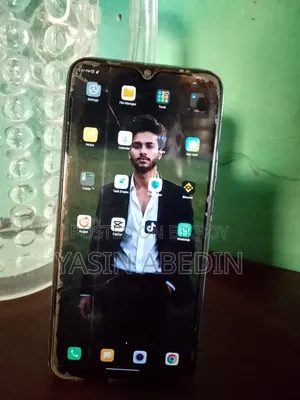 Realme 64 GB Blue