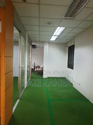 805 Square Feet Commercial Office