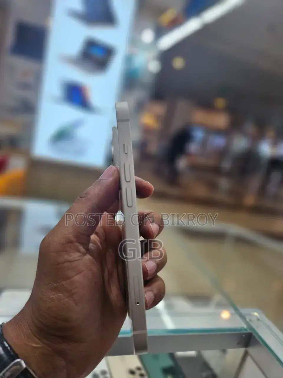 অ্যাপল আইফোন ১৪ ১২৮ জিবি হোয়াইট