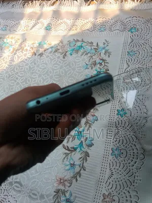 Vivo Y21 64 GB