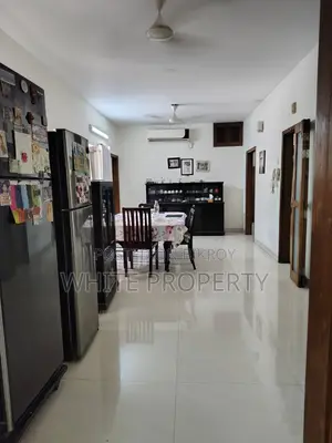 6-bedroom Apartment in White Property, Dhanmondi for Sale
