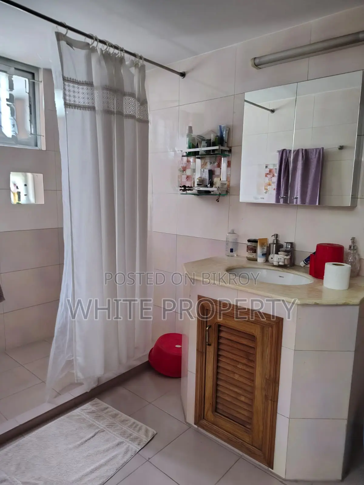 6-bedroom Apartment in White Property, Dhanmondi for Sale