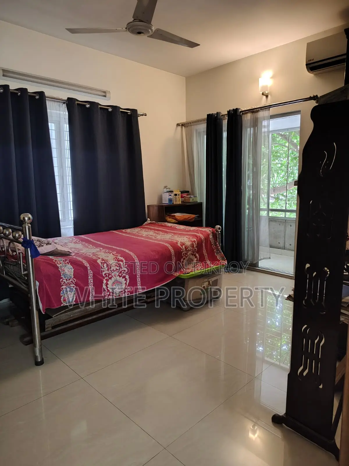 6-bedroom Apartment in White Property, Dhanmondi for Sale
