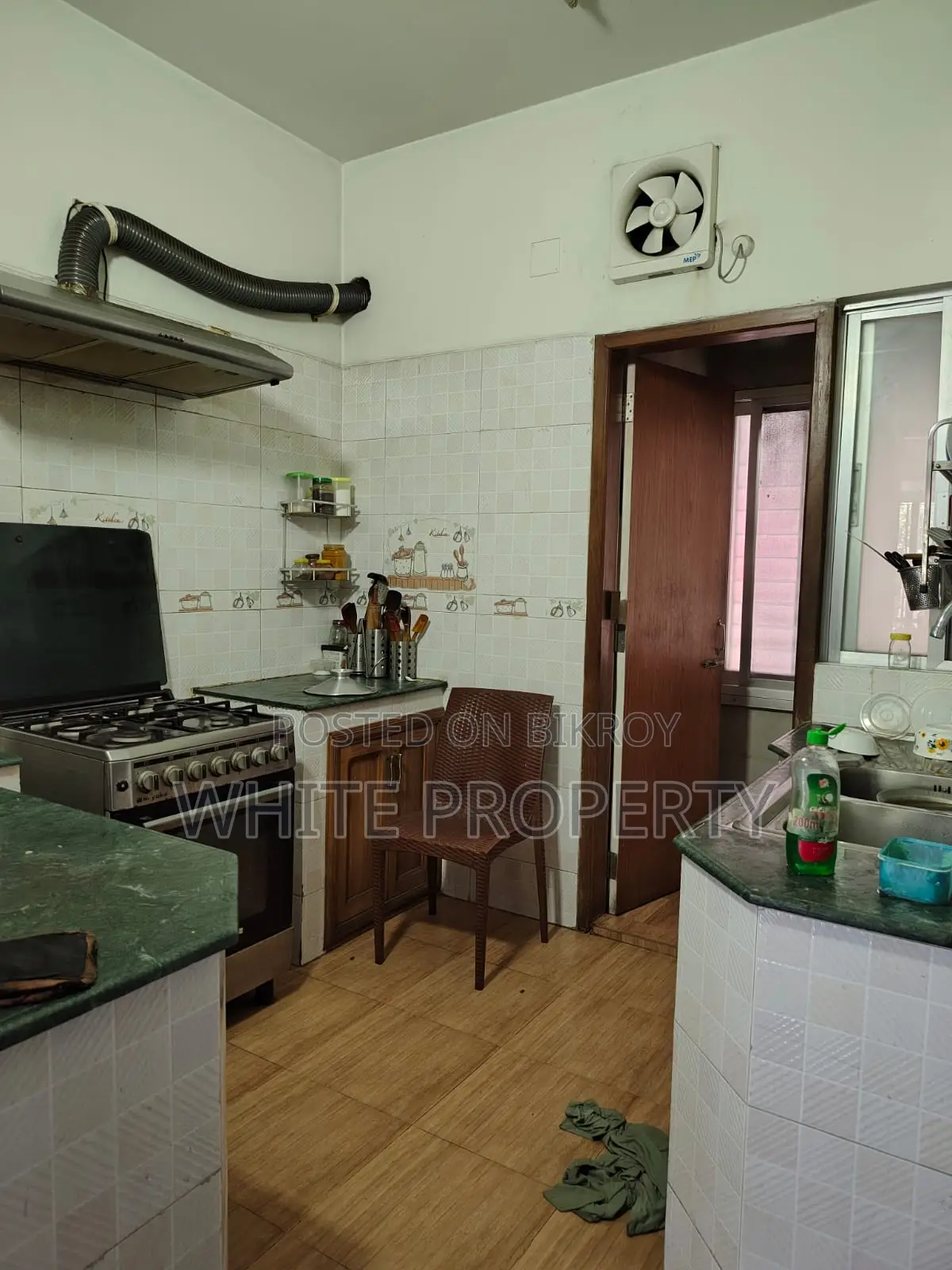 6-bedroom Apartment in White Property, Dhanmondi for Sale