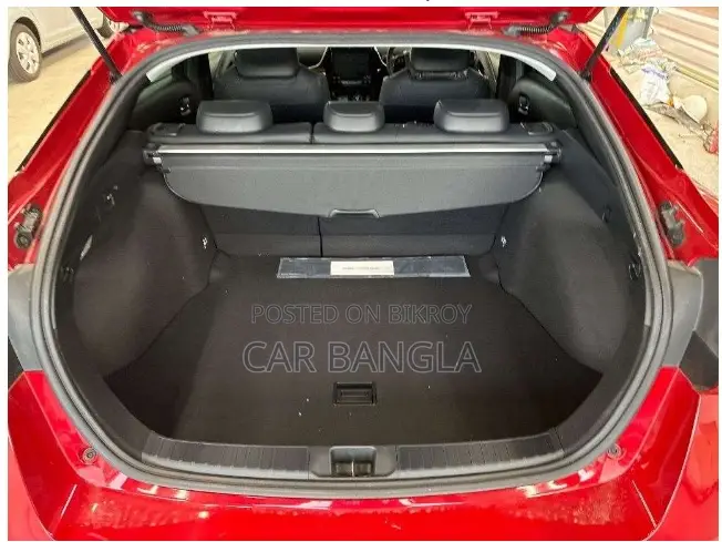 Toyota Prius 2021 Red