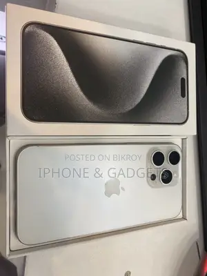 Apple iPhone 15 Pro Max 256 GB White