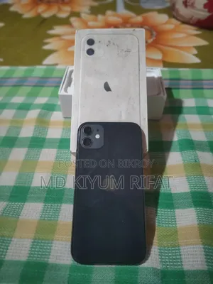 Apple iPhone 11 64 GB Black