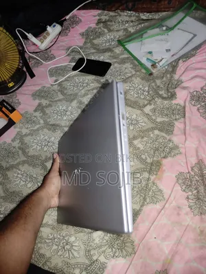 ল্যাপটপ এসার অ্যাসপায়ার ৩ ৮ জিবি ইন্টেল কোর আই ৫ এস এস ডি ২৫৬ জিবি