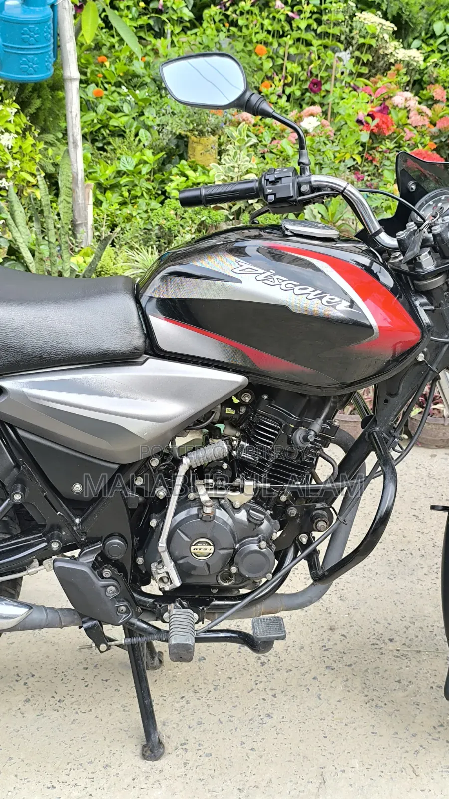 Bajaj Discover 125 2021 Black