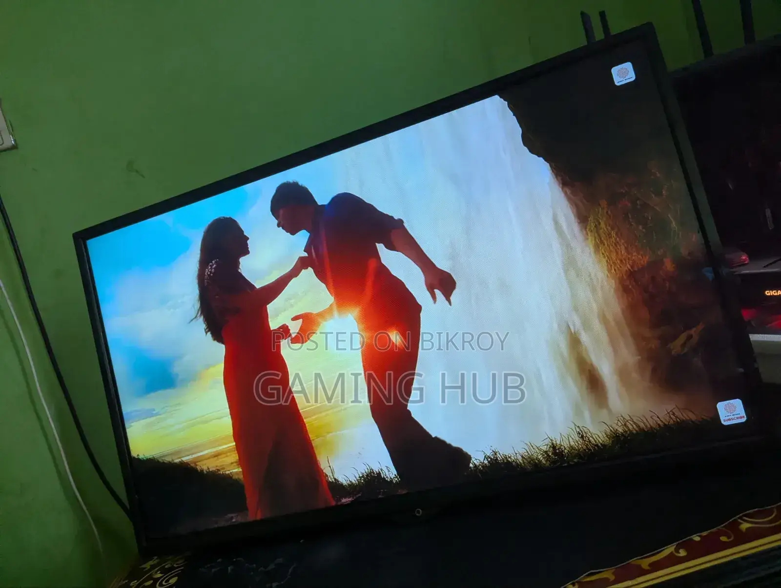 ৩২ ইঞ্চি এলইডি উইকন টিভি
