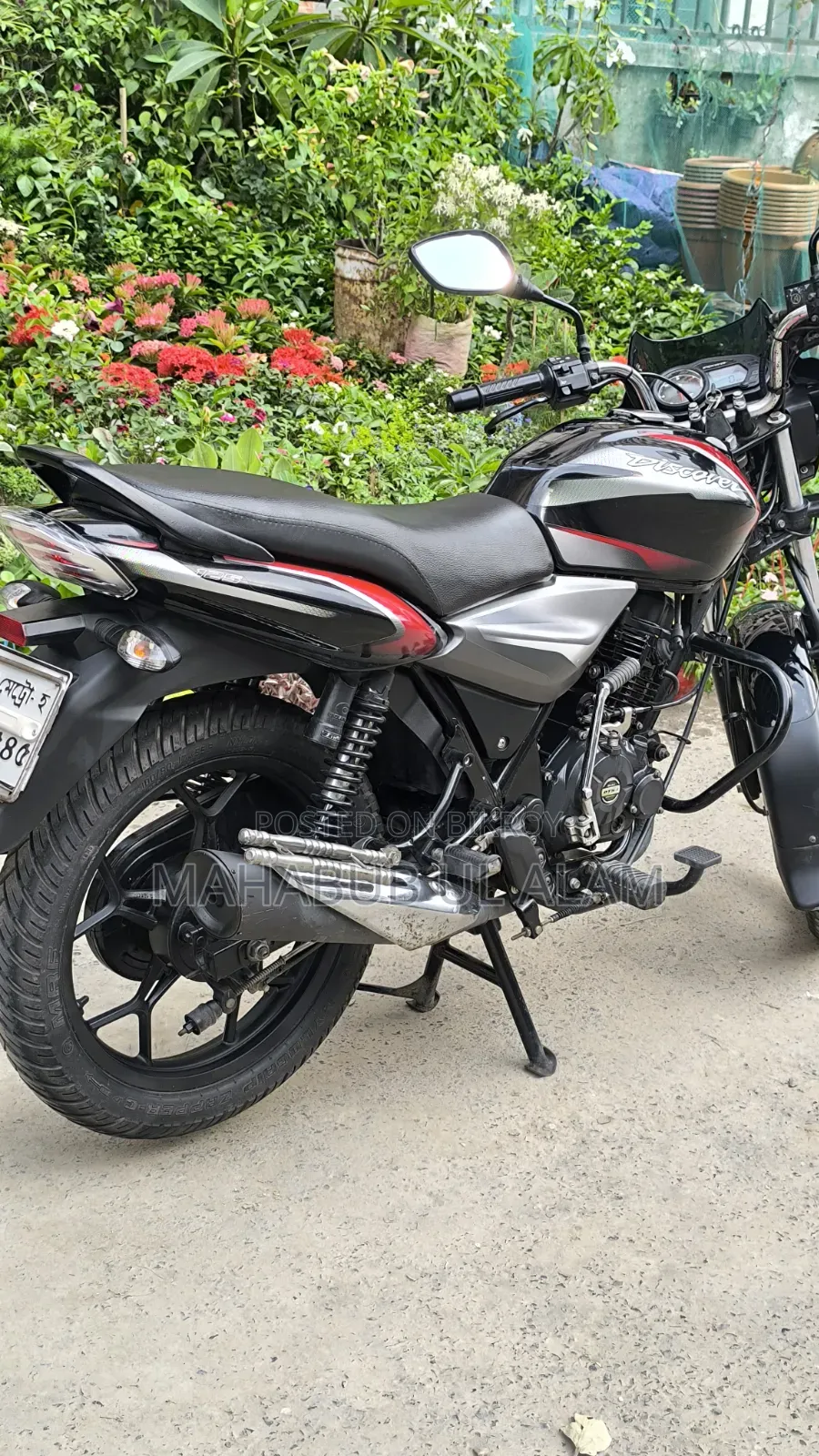 Bajaj Discover 125 2021 Black
