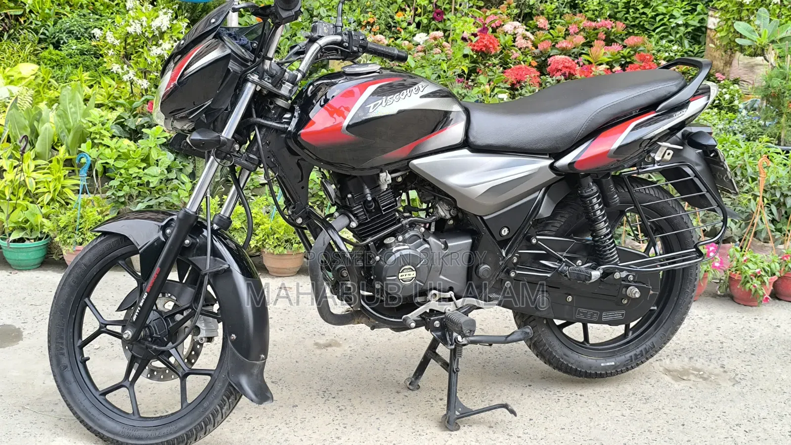 Bajaj Discover 125 2021 Black