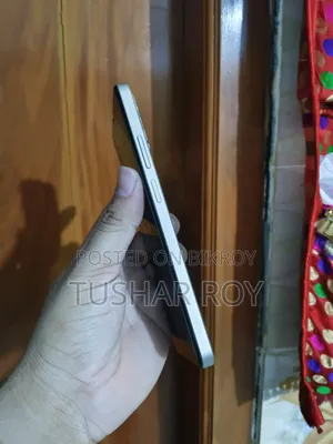 Realme 128 GB Gold