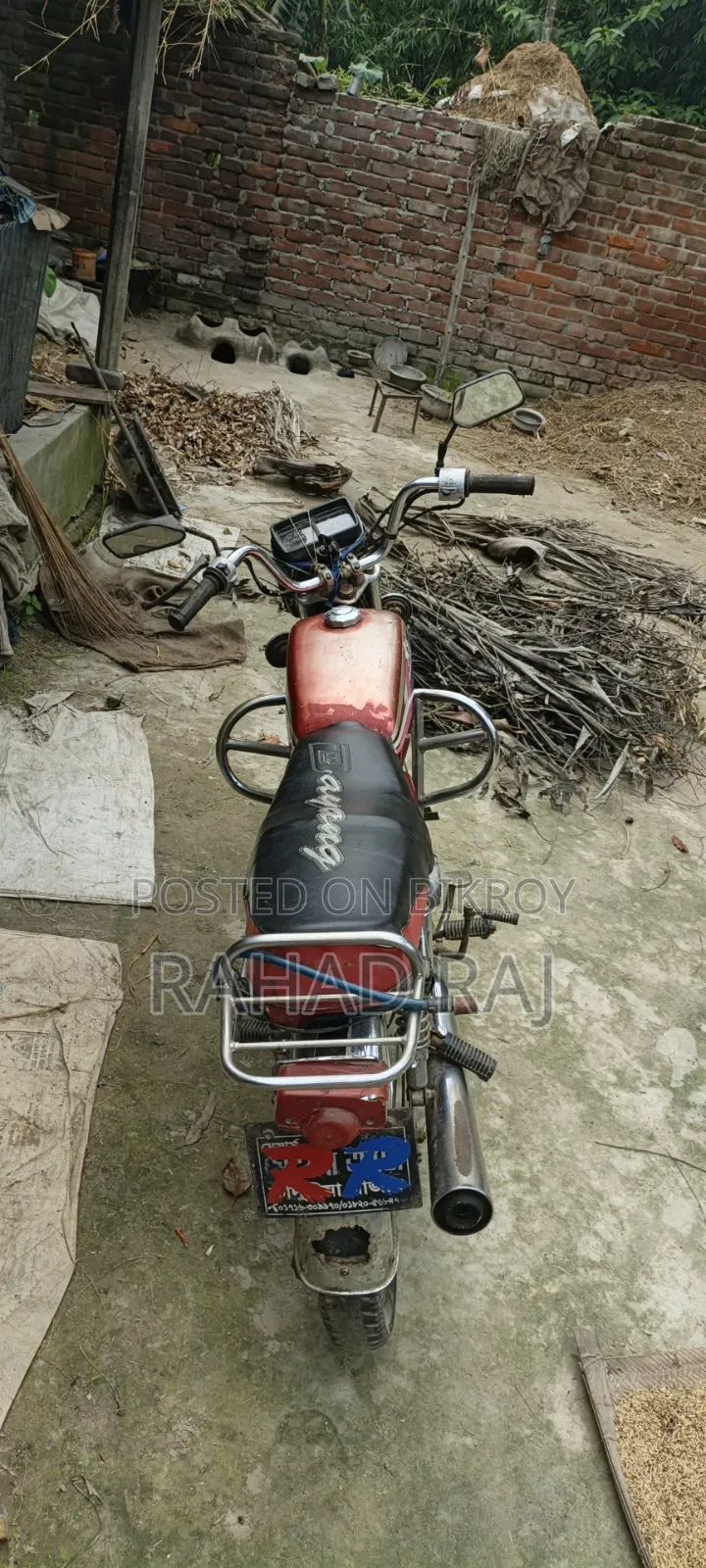 Dayang DY100T-8M 2012 Red