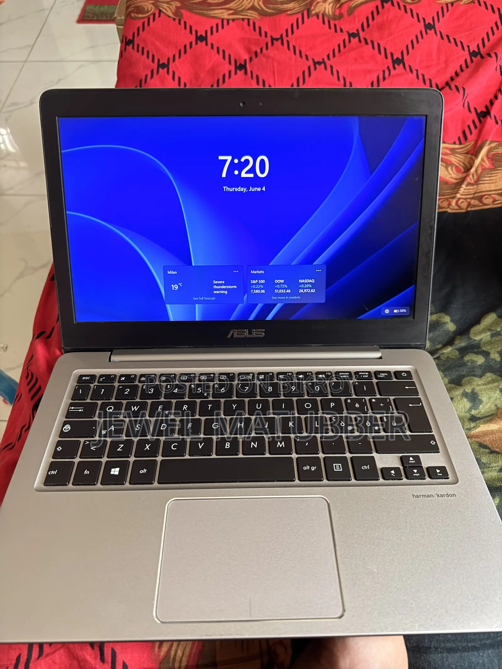 Laptop Asus ZenBook UX310UQ 12GB Intel Core I3 SSD 512GB