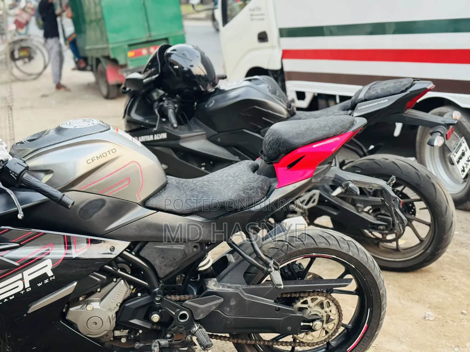 CFMoto 300SR 2026 Black