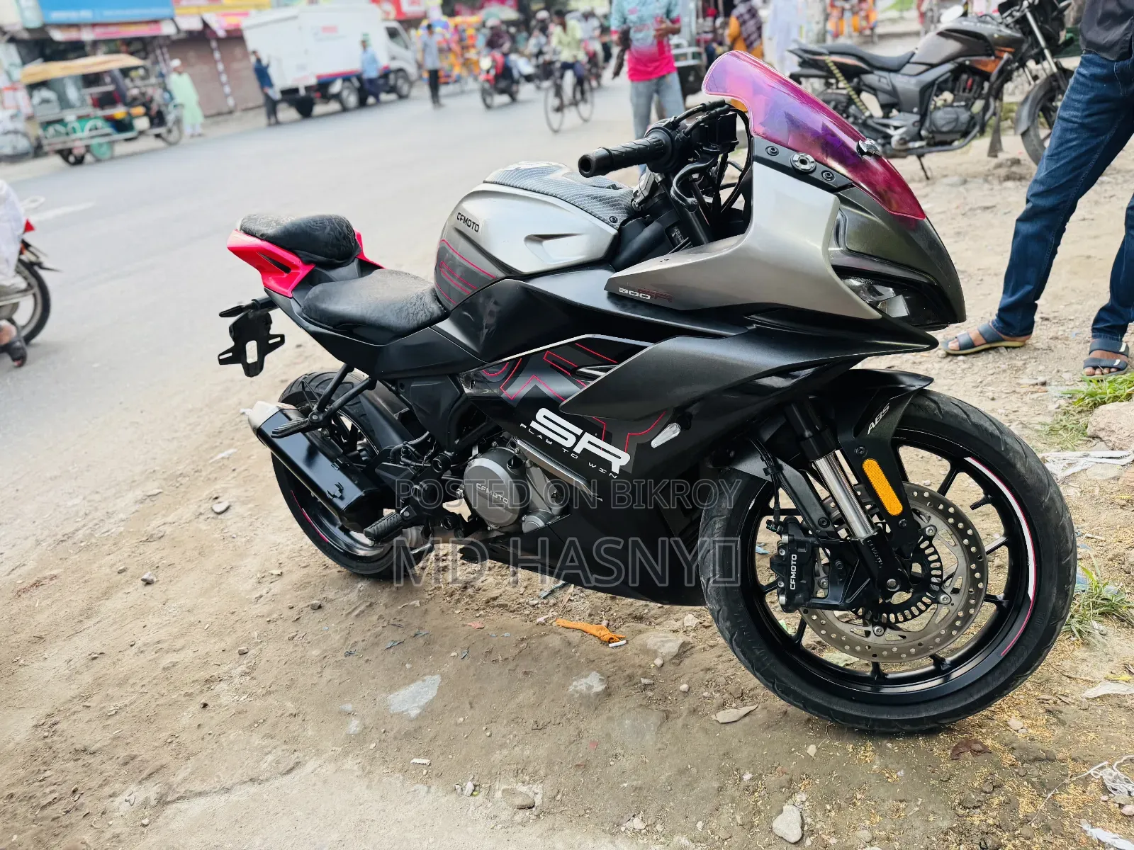 CFMoto 300SR 2026 Black