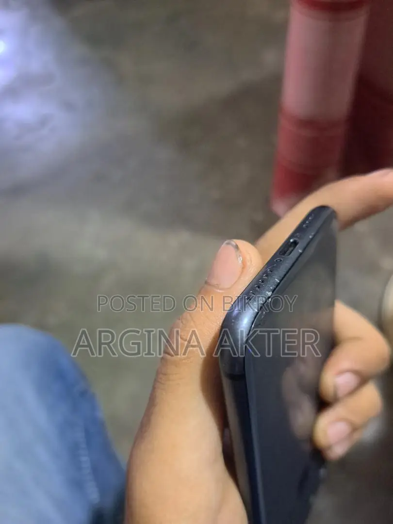 Apple iPhone 8 64 GB Black