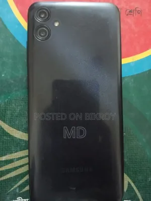 Samsung Galaxy M04 64 GB Black