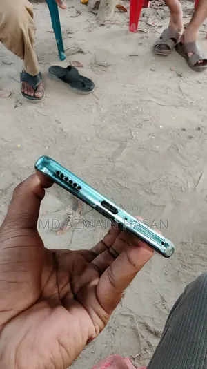 Tecno Camon 40 256 GB Blue