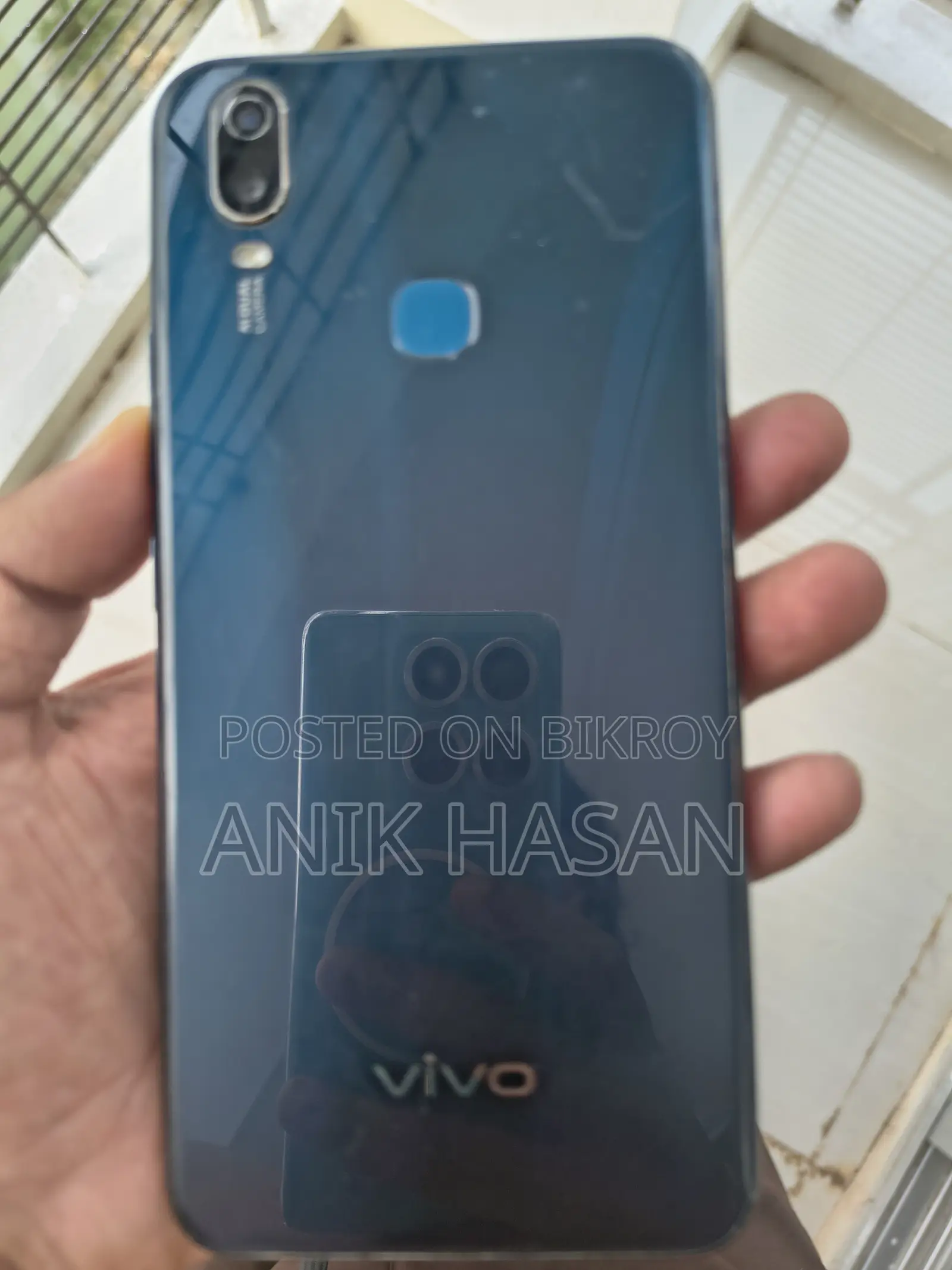 Vivo Y11 32 GB Blue