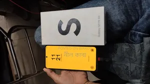 স্যামসাং গ্যালাক্সি এস ২১ এফ ই ৫ জি ১২৮ জিবি ব্ল্যাক