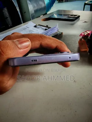 অপো রেনো১৩ এফ ২৫৬ জিবি