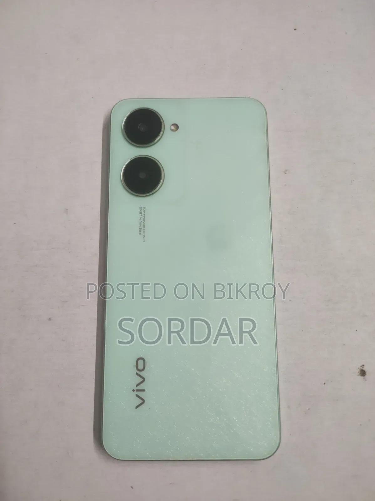 Vivo Y03 64 GB
