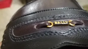 Used Luxury Branded Shoe for Sale