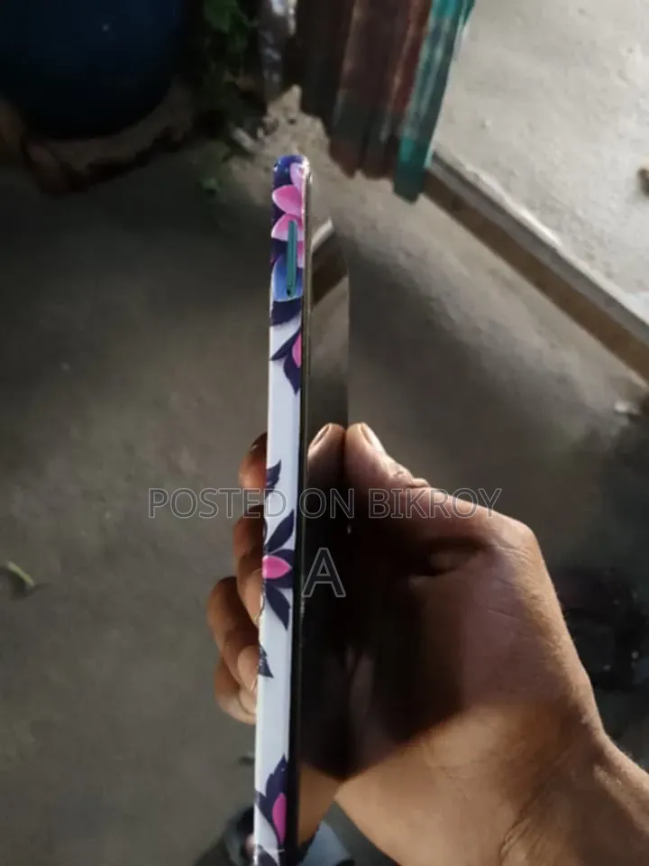 ইনফিনিক্স হট ৪০ প্রো ১২৮ জিবি ব্লু