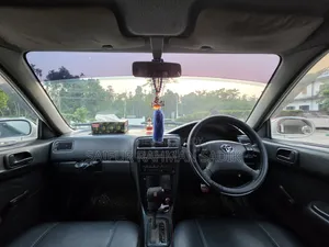 Toyota Corolla 1996 Pearl