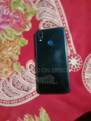 Vivo Y11 32 GB Blue