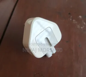 Apple 61w USB-C Power Adapter