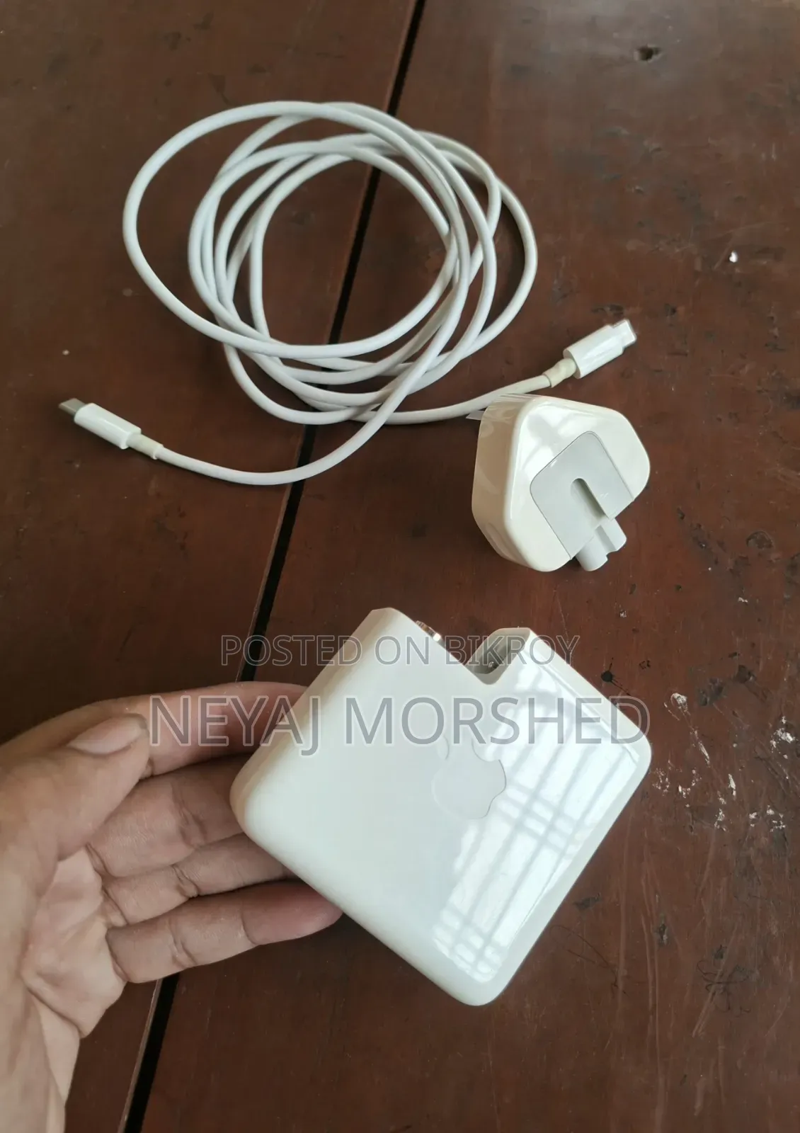 Apple 61w USB-C Power Adapter