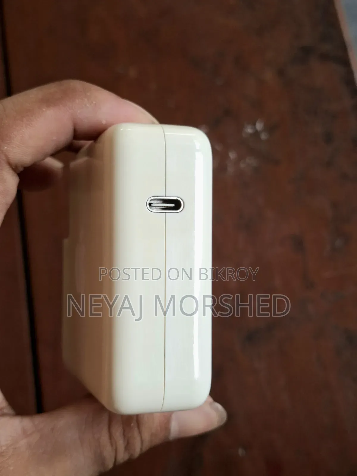 Apple 61w USB-C Power Adapter