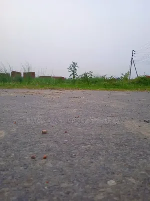 বসুন্ধরা ব্লক M – প্রিমিয়াম ৪ কাঠার দক্ষিণমুখী প্লট বিক্রয়