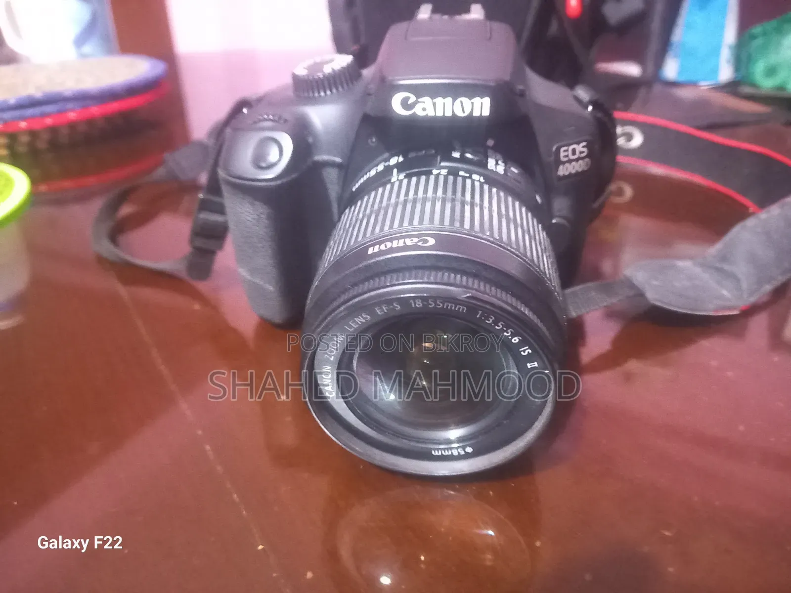 DSLR Camera